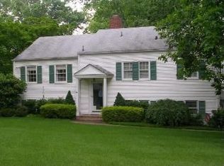 9 Wedgewood Ct, Monroe Township, NJ 08831