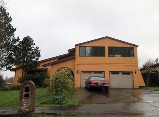 2730 SW Orchard Hill Pl, Lake Oswego, OR