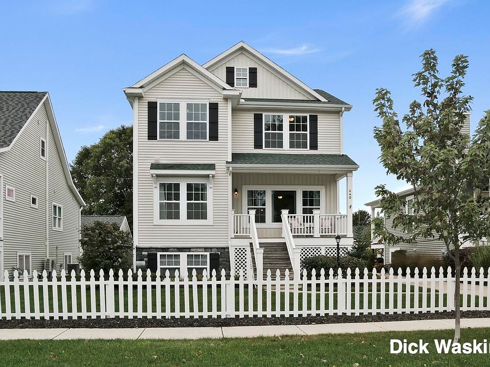 1st image of 440 Summer Grove Dr