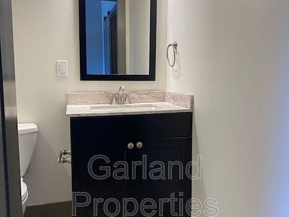 5th image of 821 Salem Ave SW #203