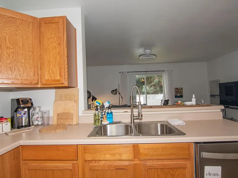 2030 Brookhurst St #44 — Photo 45