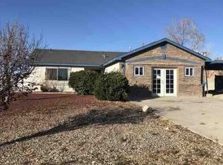 3 Bravo Rd, Los Lunas, NM 87031