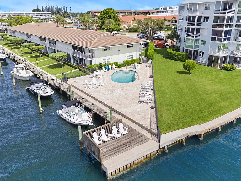 68 Yacht Club Dr #20 — Photo 20
