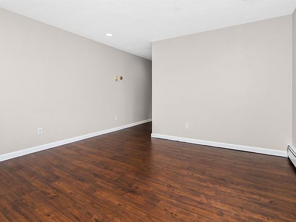 3rd image of 36 Upham St #2