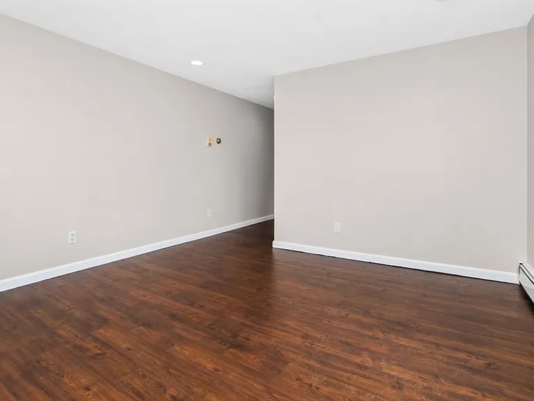 36 Upham St #2 — Photo 3
