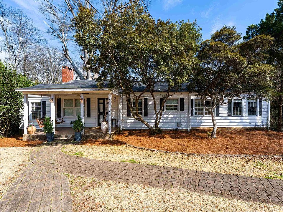 1st image of 3012 La Haven Cir