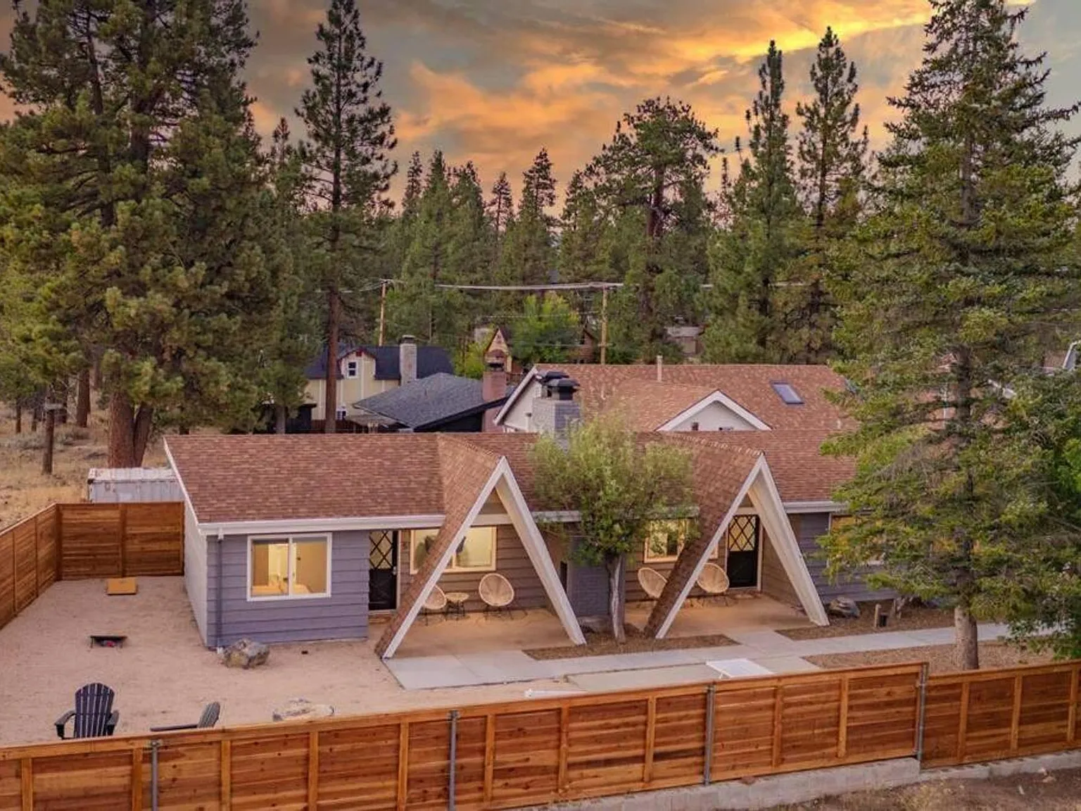 Cozy, Fully Furnished, One Bedroom One Bathroom Rental Minutes Away from the Big Bear Lake Front! — Photo 3