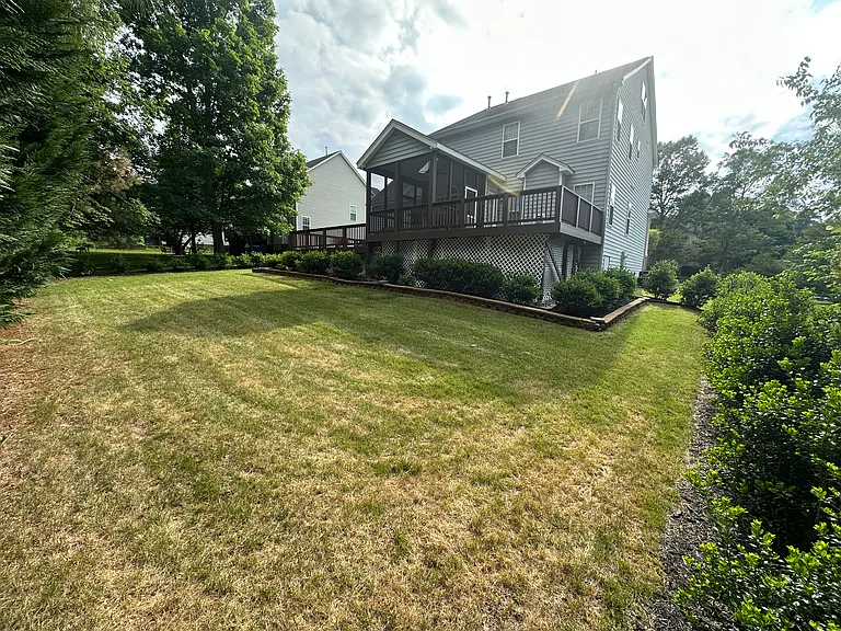 2503 Becketts Ridge Dr — Photo 45
