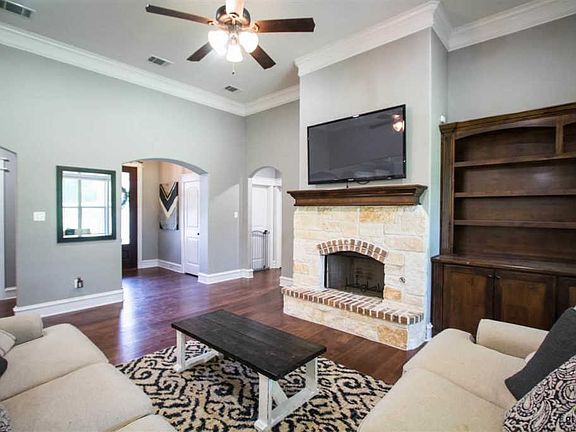 5th image of 217 Sunnys Halo Blvd