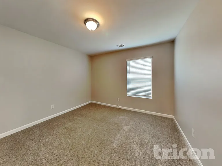 1008 Eldon Ln — Photo 12