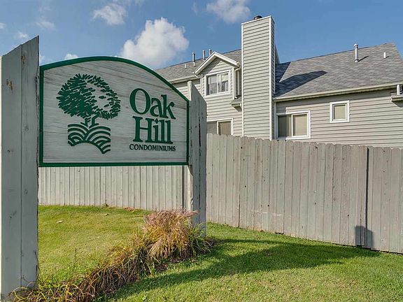 2nd image of 1550 N Oak Hill Dr Unit N-5