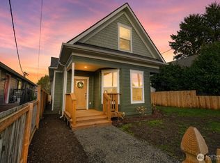 915 Eklund Avenue, Hoquiam, WA 98550