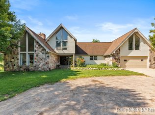 11421 S Deer Lake Rd, Reed City, MI 49677