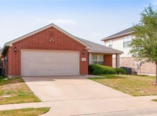 102 Jefferson Dr, Venus, TX 76084