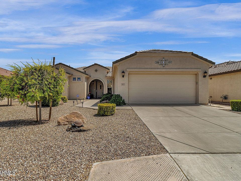 1st image of 3029 E HAZELTINE Way