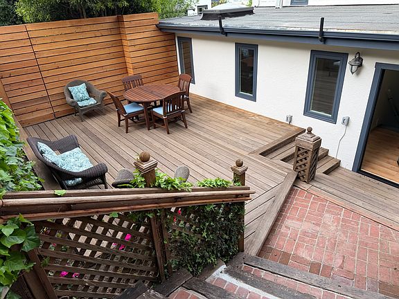 2nd image of 425A Corte Madera Ave