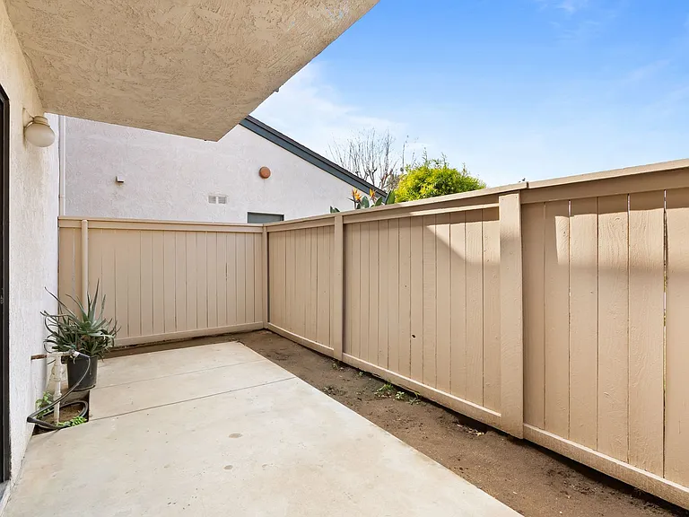 Parkview Palms Apartments- Riverside, CA — Photo 62