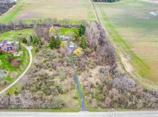2108 Paulson Rd, Harvard, IL 60033