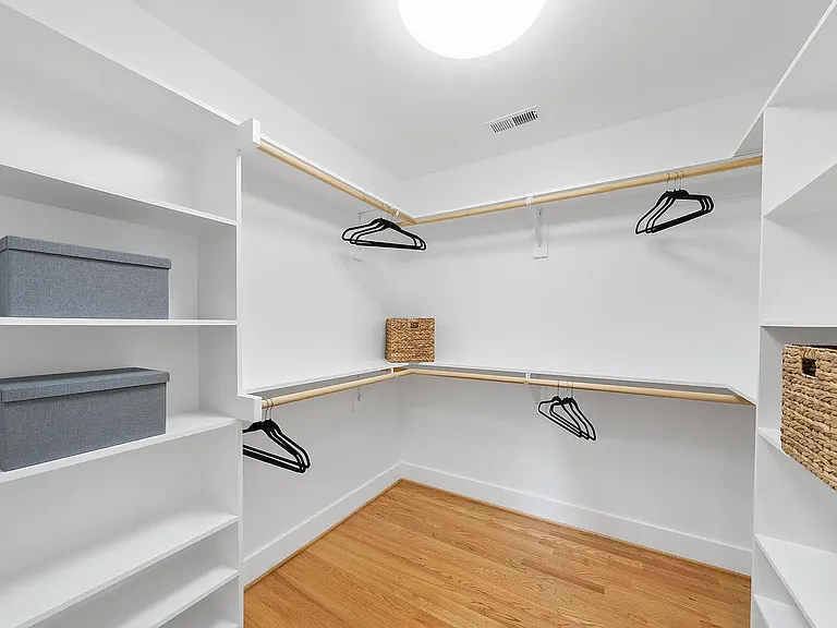 Walk In Closet