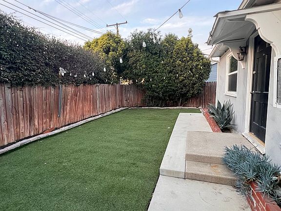 2nd image of 2022 Pomona Ave #A
