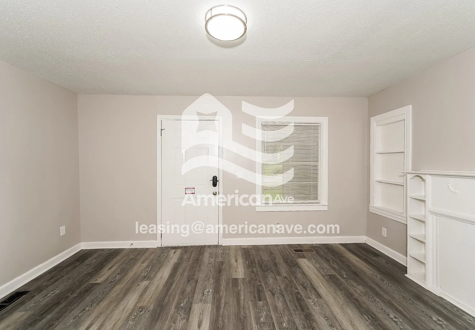 3 bed, 1.0 bath, 1344 sqft, $1,097 — Photo 3