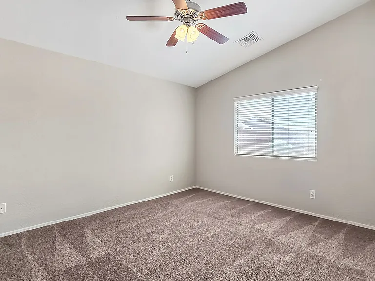 23827 W Yavapai St — Photo 7