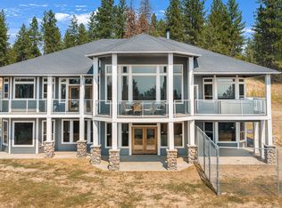 901 Juanita Ln, Elk, WA 99009