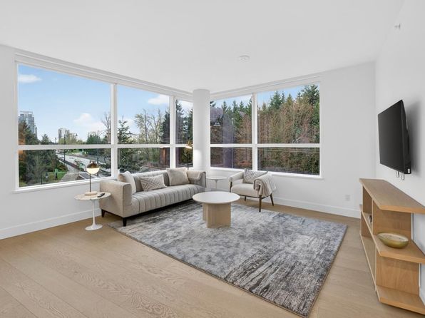 2 bedroom rental in West Vancouver — photo 2