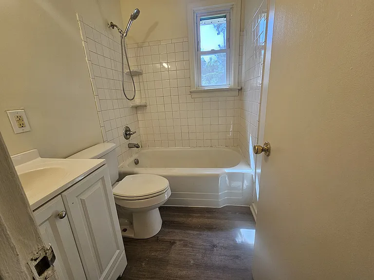 3402 Montclair Rd — Photo 6