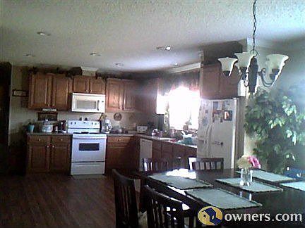 kitchen/dining