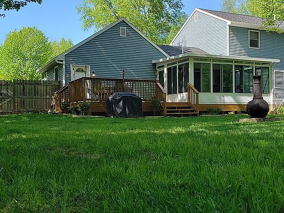 2nd image of 51 Rolling Hills Dr