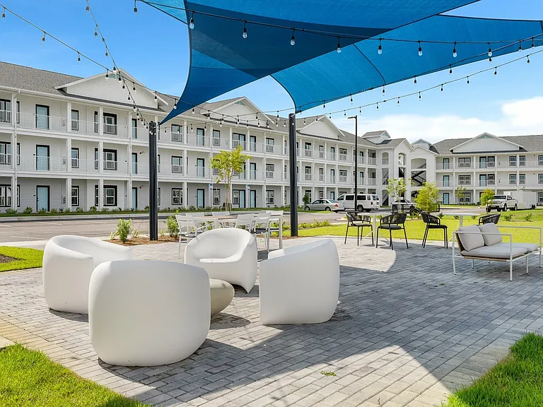 Exterior Amenities