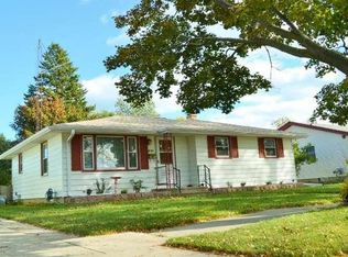 8121 15th Ave, Kenosha, WI 53143