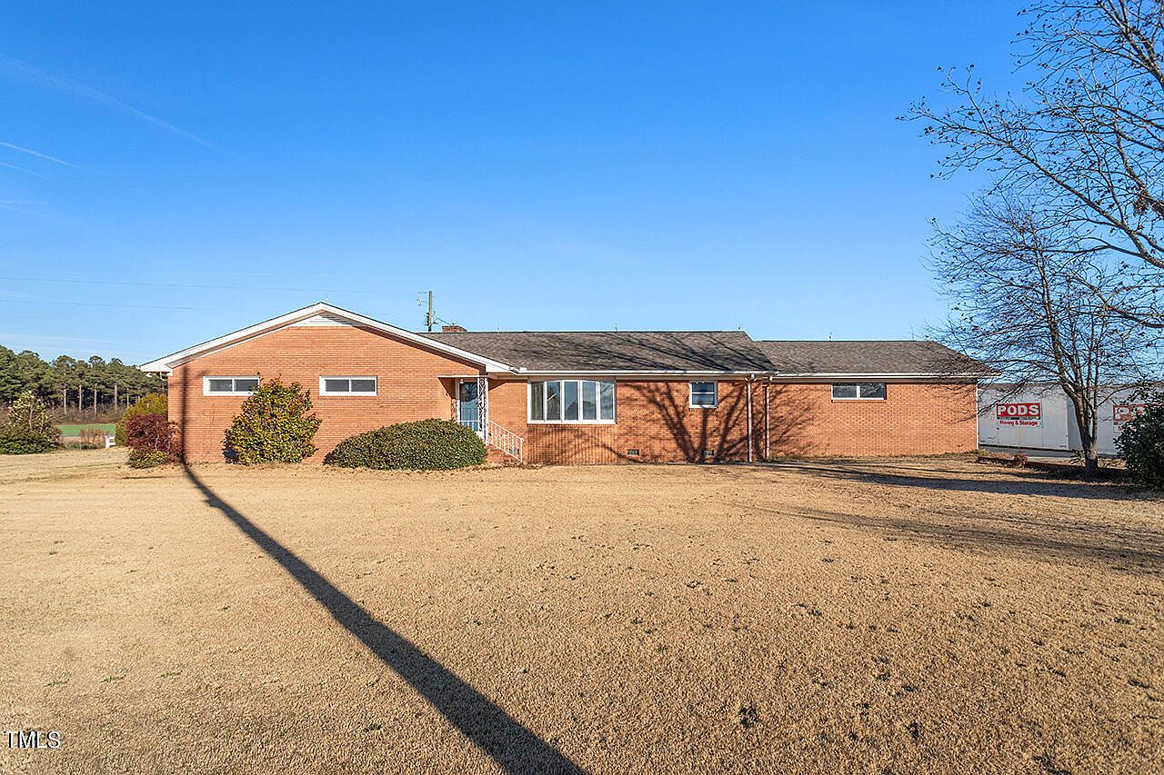 2347 Us Highway 301 N, Selma, NC 27576 Zillow