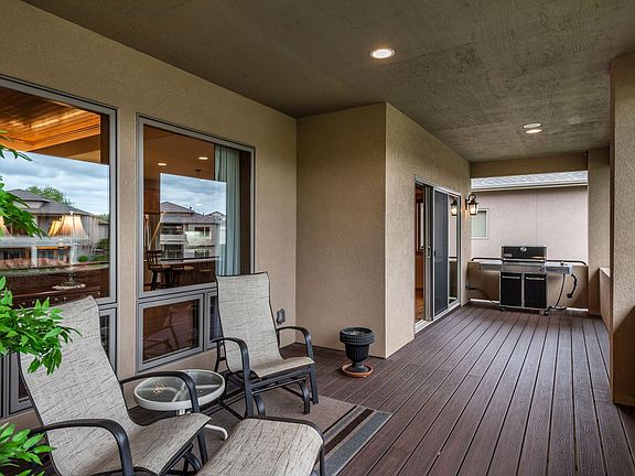 5th image of 11029 Amen Cir NE