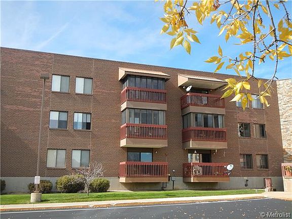 3rd image of 12565 Sheridan Blvd APT 204