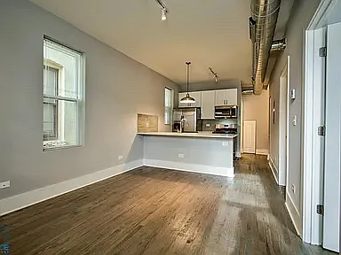 2030 W 21st St #BF — Photo 2