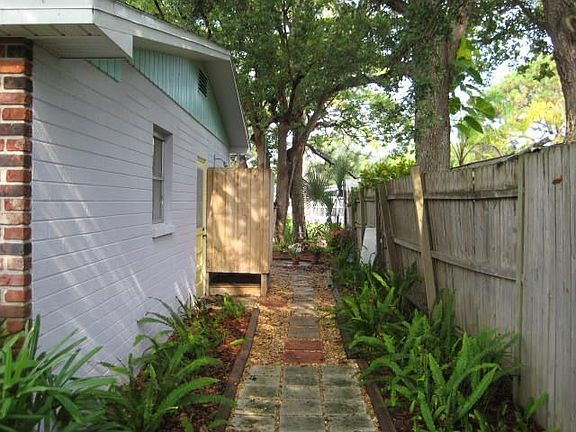 Sidewalk to back