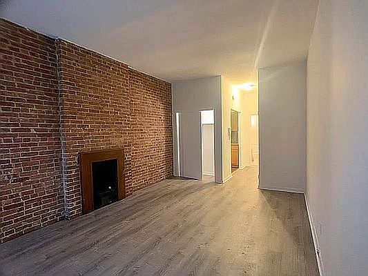 2nd image of 1369 1st Ave APT 2D