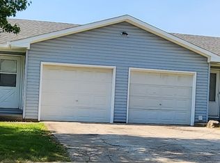 963-965 Alyce Ln, Aurora, IL 60505