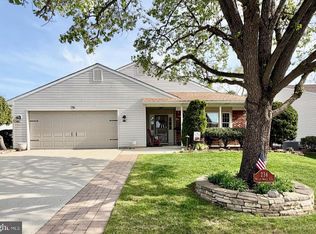 236 Wagon Wheel Ln, Columbus, NJ 08022