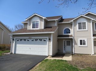 33912 N Berwick Ln, Gurnee, IL 60031