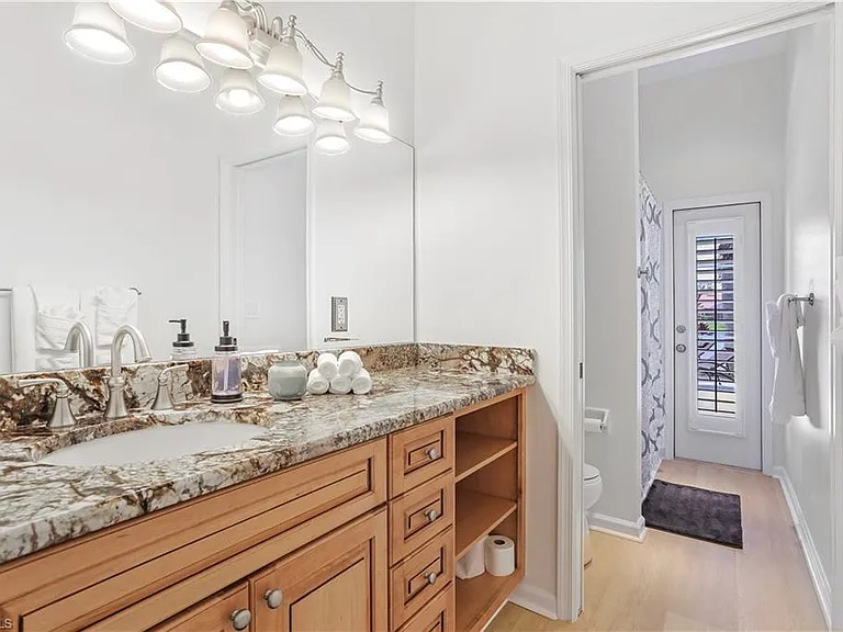 7699 Groves Rd — Photo 25