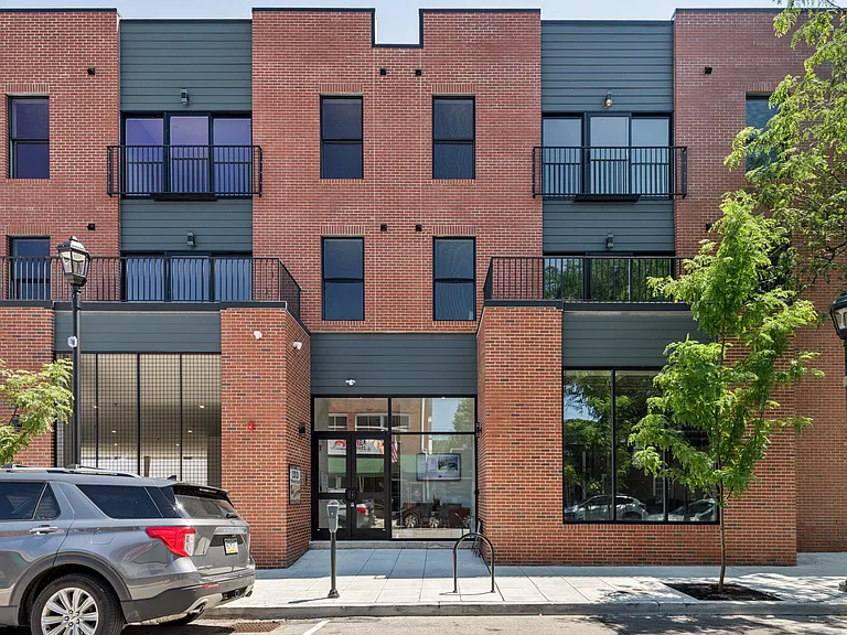 203 Haverford Ave #206 — Photo 20