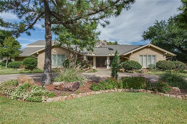 1st image of 6931 Wildglen Dr