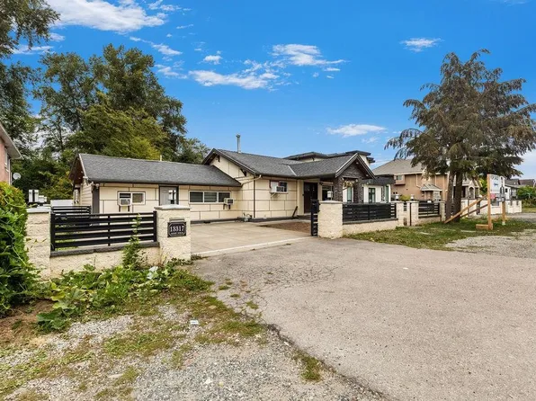 13317 84th Ave, Surrey, BC V3W 3H1