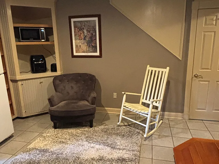 477 Dunham Rd — Photo 5