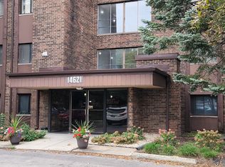 14621 Greenwood Rd APT 408, Dolton, IL 60419