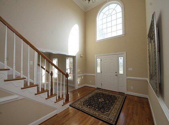 2nd image of 103 Hyde Park Dr
