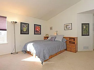342 Las Lomas St — Photo 6